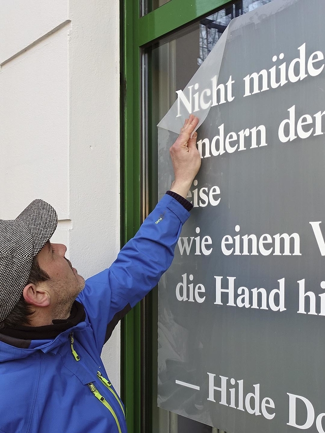 “Just don’t grow weary, rather to the miracle—silently, as if to a little bird—hold out your palm.” — Hilde Domin (Translation N. Ulrich Katalin) “Just don’t grow weary, rather to the miracle—silently, as if to a little bird—hold out your palm.” — Hilde Domin (Translation N. Ulrich Katalin)